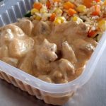 #42 Estrogonofe de carne com arroz a grega